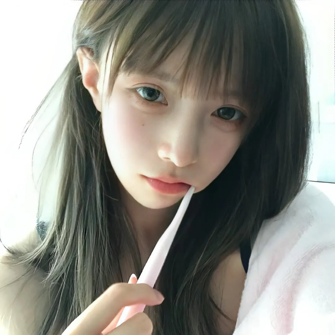 海底裸女